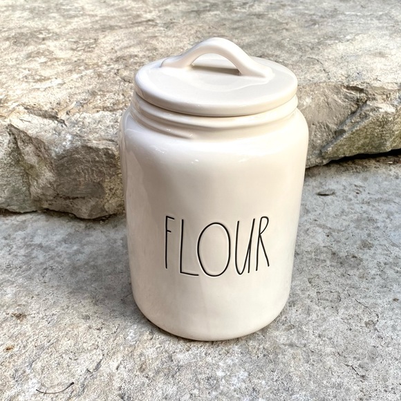 Rae Dunn FLOUR Large Letter 2018 Canister - Picture 14 of 14